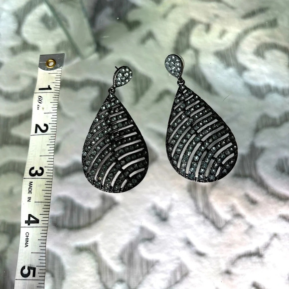 Express Jewelry - Black Sparkle Teardrop Earrings
